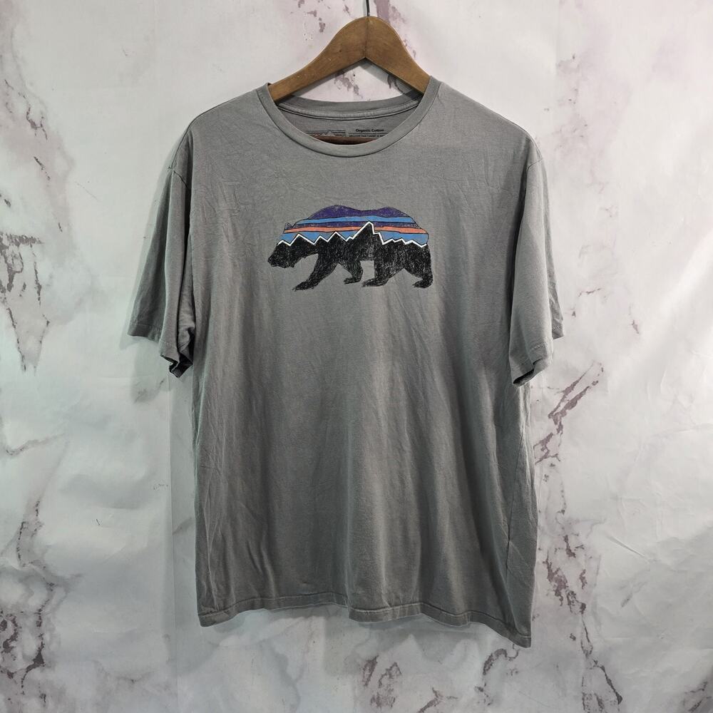 Patagonia T Shirt Mens Medium Gray Bear Organic Cotton Tee Crew Fitz Regular Fit